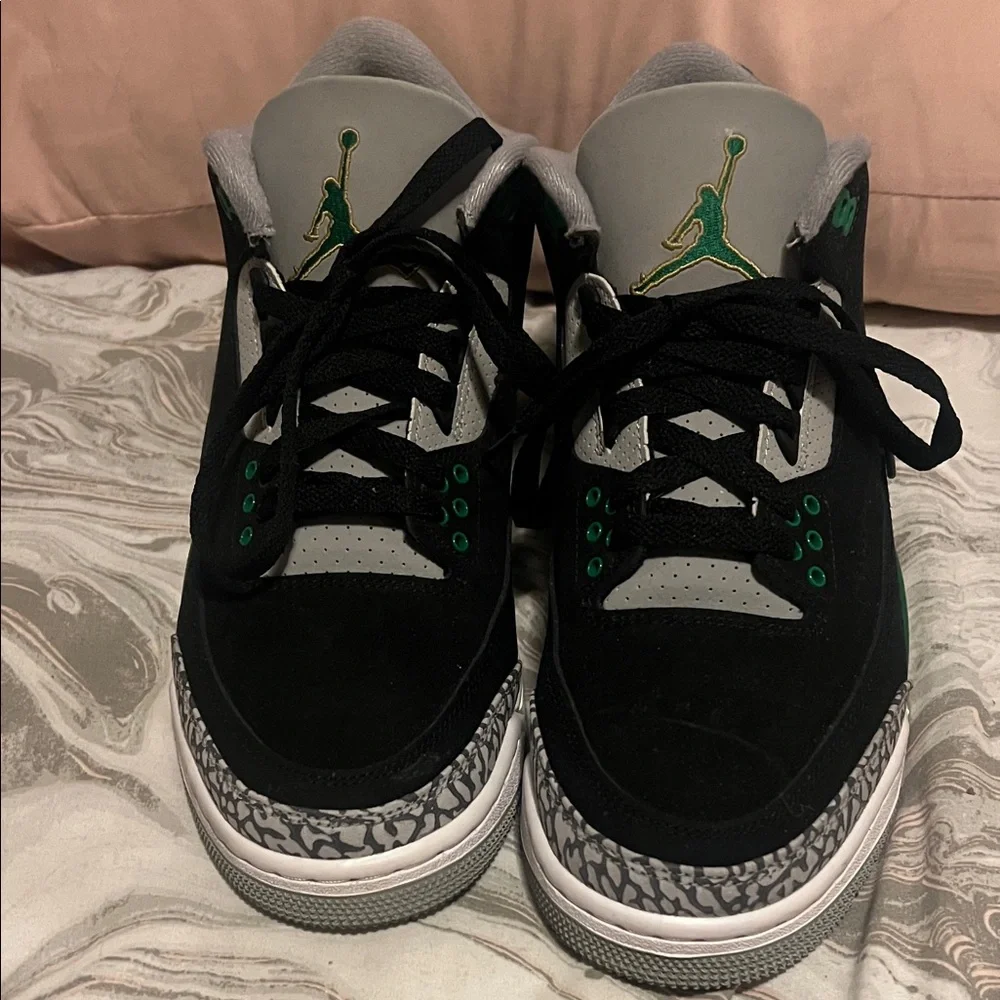 Air Jordan 3 Retro